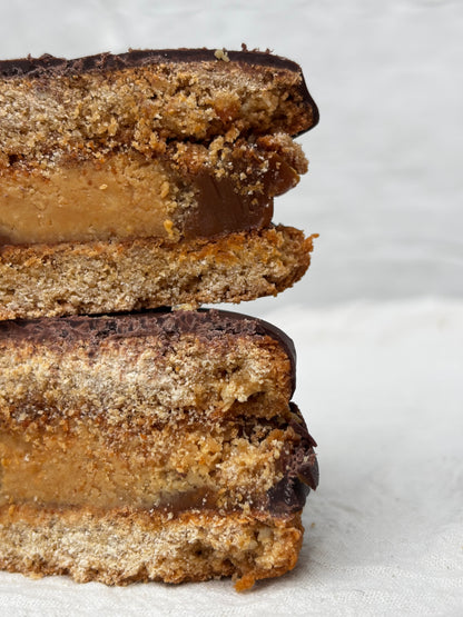 Alfajor Dulce de leche y Mantequilla Mani